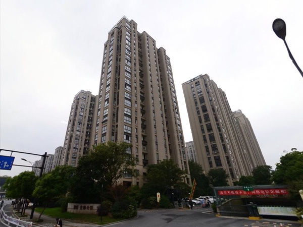 杭州德信北海公園小區(qū)護(hù)欄、欄桿、百葉窗定制案例