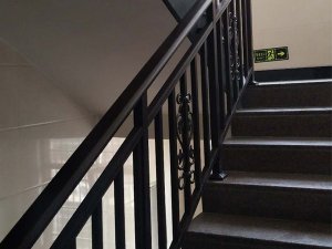 鍍鋅樓梯護欄