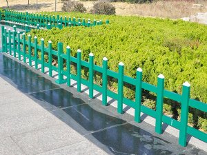 學(xué)校草坪護欄