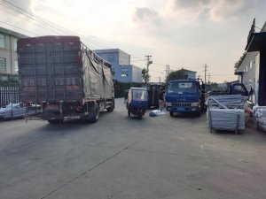 金用護(hù)欄2020年8月19日鋅鋼陽(yáng)臺(tái)護(hù)欄裝車(chē)發(fā)貨！