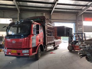 金用護欄2020年8月25日鋁合金百葉窗發貨！