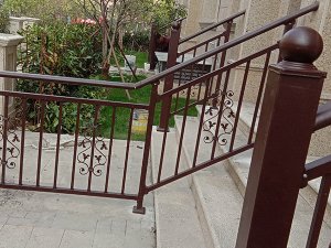 批量定制樓梯扶手，這幾種材質的樓梯扶手最值得選擇！