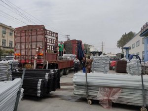 金用護欄2020年10月26日上午鋅鋼陽臺護欄發貨！