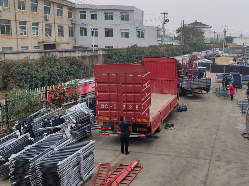 金用護欄2020年12月7日鋅鋼飄窗護欄發(fā)貨！