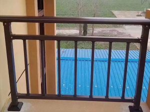 鋅鋼護欄和鋁合金護欄哪個好？