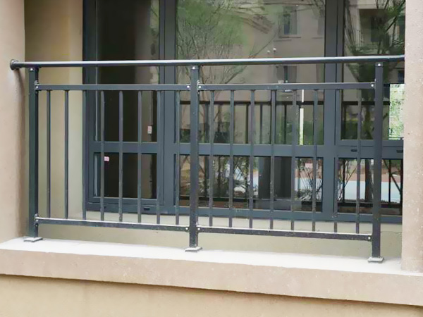 鋅鋼護欄生產廠家電話多少? 鋅鋼護欄生產廠家電話多少?