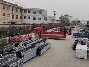 金用護欄2020年12月17日鋁合金百葉窗發貨！