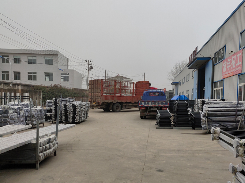 金用護欄2021年1月25日鋅鋼陽臺護欄發貨！