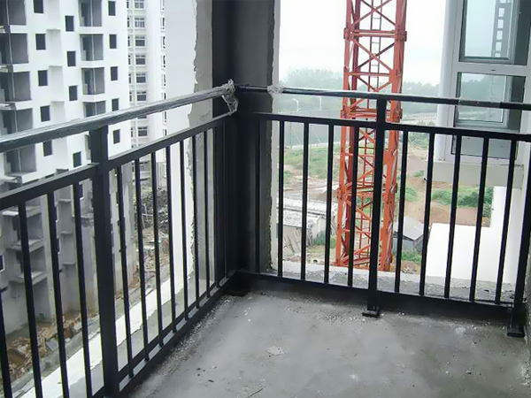 陽臺欄桿怎么選擇？