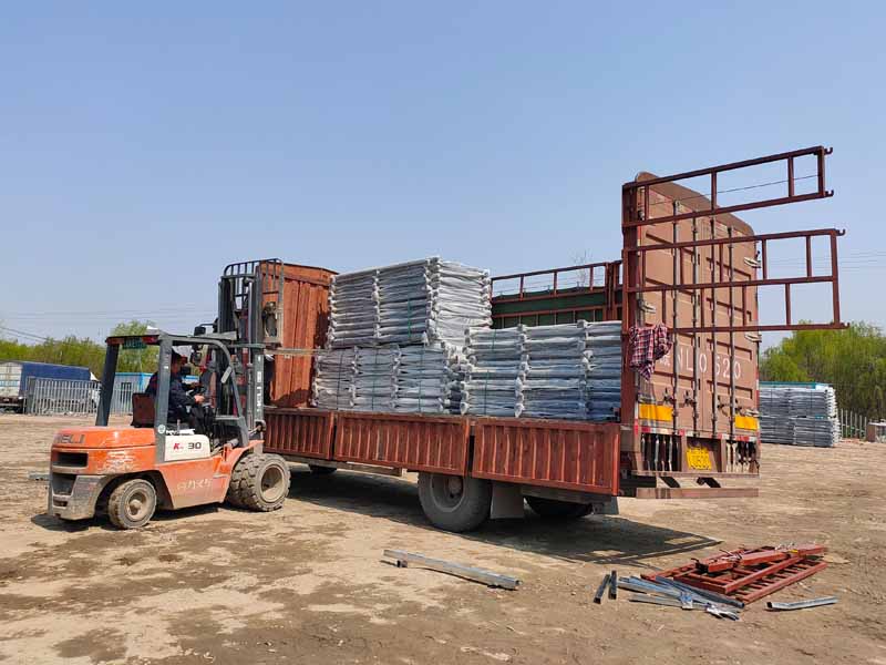 金用護(hù)欄2021年3月25日鋅鋼陽臺(tái)欄桿發(fā)貨！