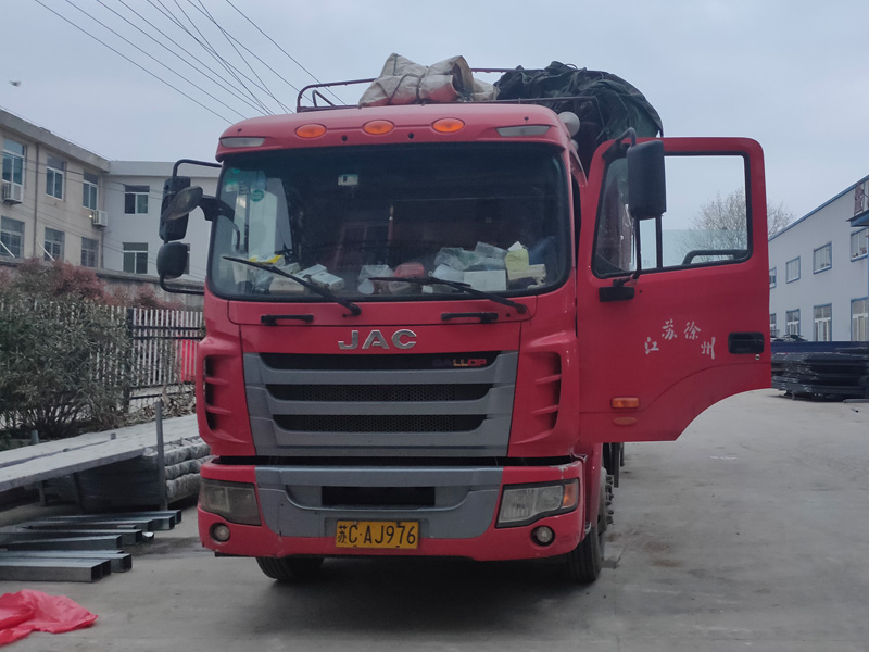 金用護欄2021年3月26日下午鋅鋼護窗欄桿發(fā)貨！