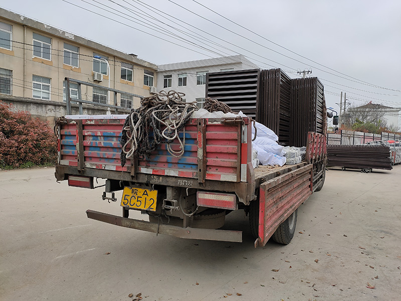 金用護欄2021年3月30日鋅鋼百葉窗發(fā)貨! 金用護欄2021年3月30日鋅鋼百葉窗發(fā)貨!