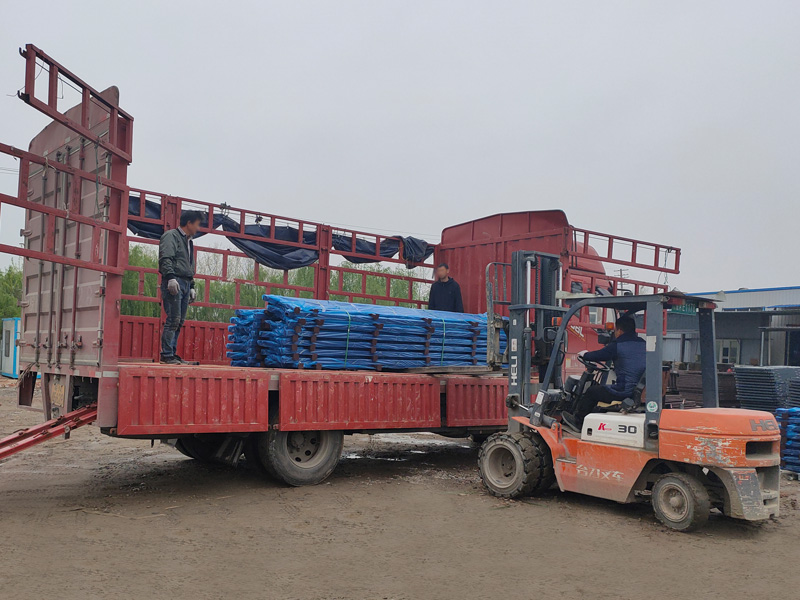 金用護欄2021年3月31日鋅鋼連廊欄桿發貨! 金用護欄2021年3月31日鋅鋼連廊欄桿發貨!