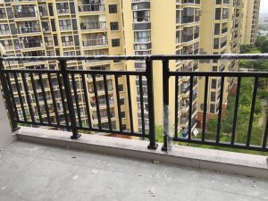 采購陽臺護欄，這三個小細(xì)節(jié)一定要了解！