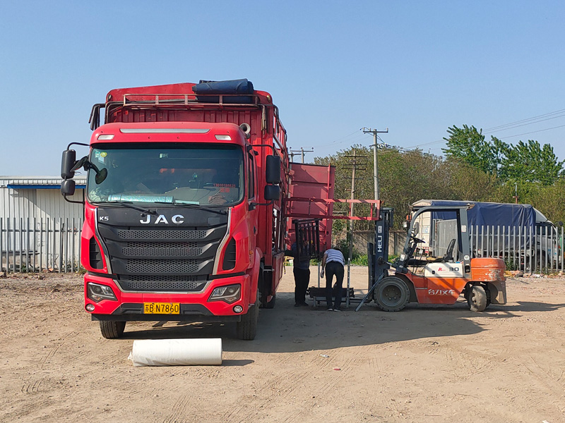 金用護欄2021年4月19日鋅鋼護窗欄桿發(fā)貨！