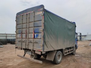 金用護欄2021年5月17日鋅鋼百葉窗發(fā)貨！