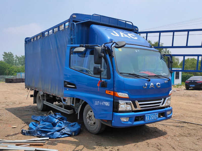 金用護(hù)欄2021年5月21日鋅鋼百葉窗發(fā)貨！