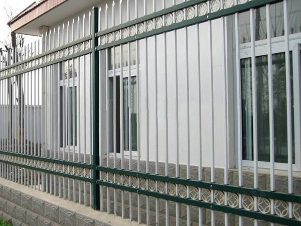 圍墻護欄多少錢一米？