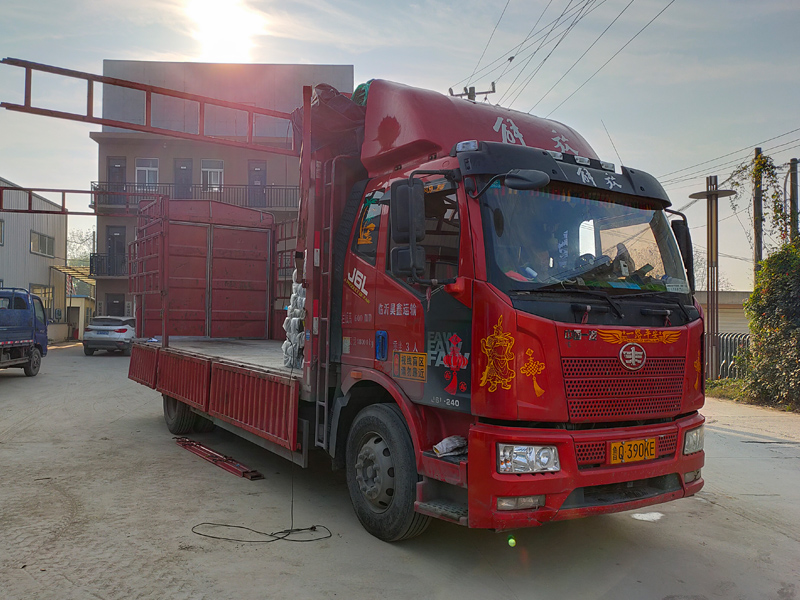 金用護欄2021年10月27日鋅鋼組裝護欄發貨! 金用護欄2021年10月27日鋅鋼組裝護欄發貨!