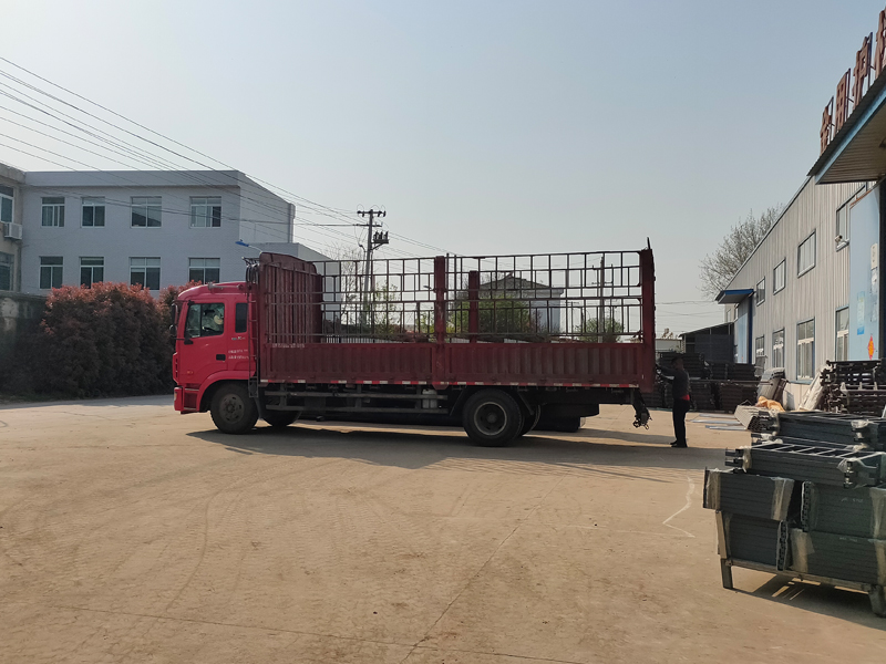 金用護(hù)欄2022年4月8日鋅鋼百葉窗裝車(chē)發(fā)貨! 金用護(hù)欄2022年4月8日鋅鋼百葉窗裝車(chē)發(fā)貨!