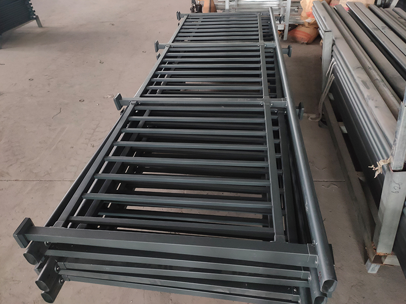 小區(qū)鍍鋅護(hù)欄3