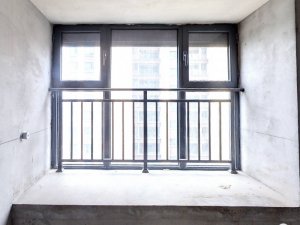 護(hù)窗欄桿多少錢一米？