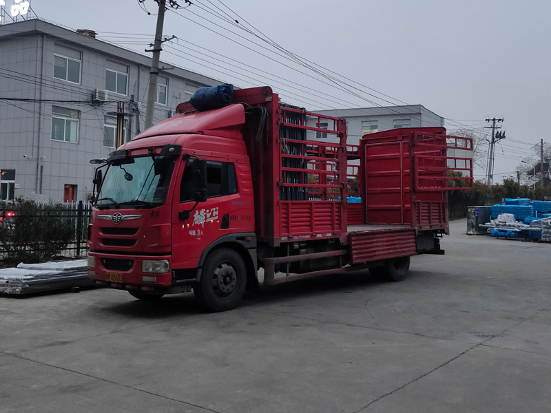 2025年3月31日鋁合金百葉窗裝車發貨！