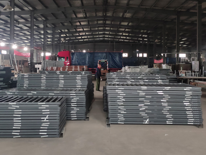 2025年5月9日鋅鋼百葉窗裝車發貨! 2025年5月9日鋅鋼百葉窗裝車發貨!