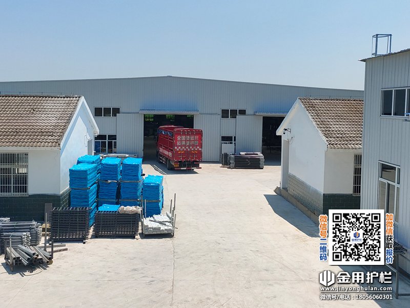 2025年7月2日鋅鋼護(hù)窗欄桿裝車發(fā)貨！