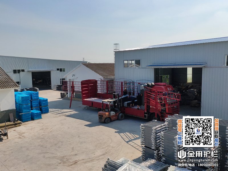 2025年7月4日鋁合金百葉窗裝車(chē)發(fā)貨！